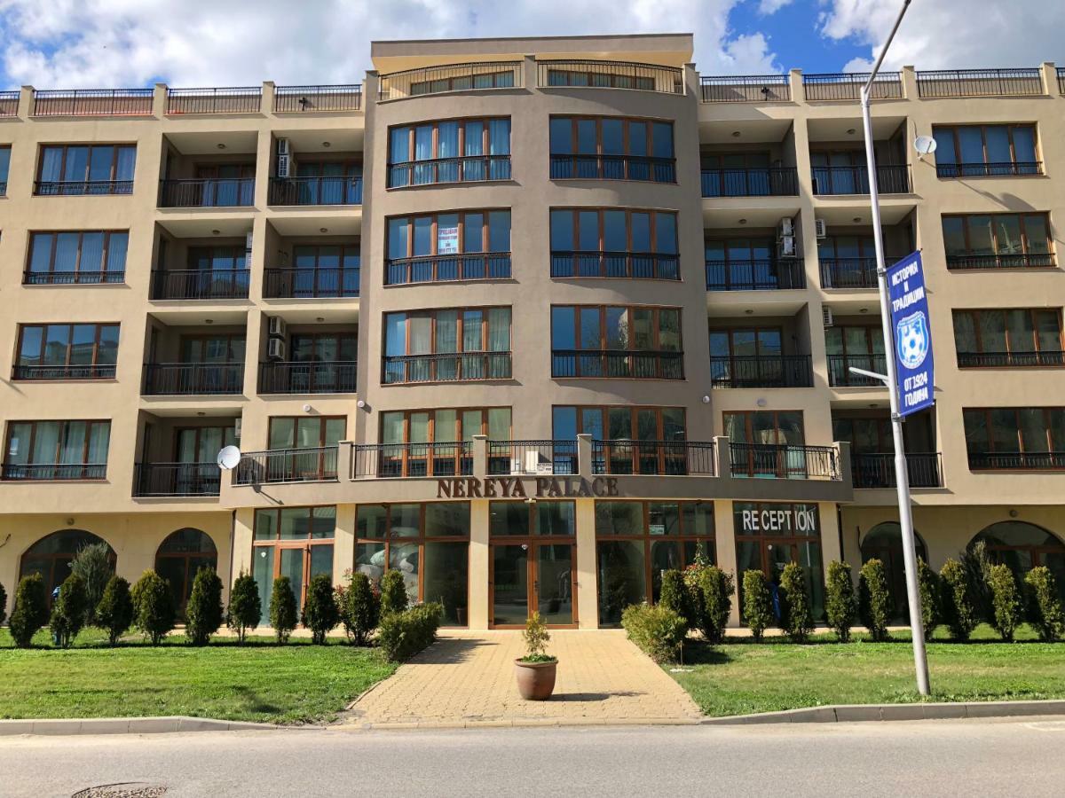 Nereya Palace Studio Mona Apartment Pomorie Exterior photo